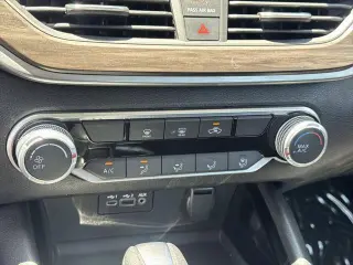 Nissan Altima 2024 2.5 SV 4dr Sedan