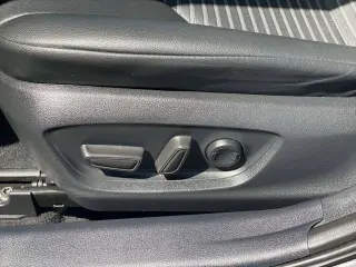 Toyota Camry 2023 SE 4dr Sedan