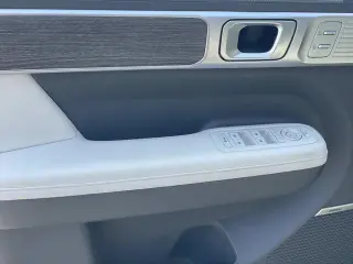 Hyundai SANTA FE 2025 AWD Calligraphy 4dr SUV