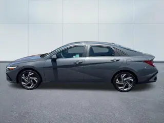 Hyundai ELANTRA 2025 Limited 4dr Sedan