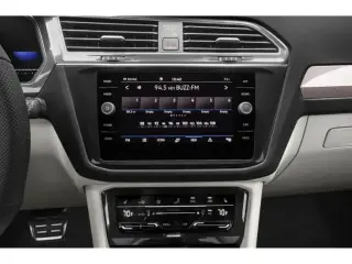 Volkswagen Tiguan 2023 SE R-Line Black 4dr SUV