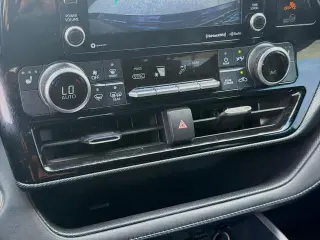 Toyota Highlander 2021 XSE 4dr SUV