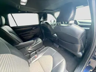Toyota Highlander 2021 XSE 4dr SUV