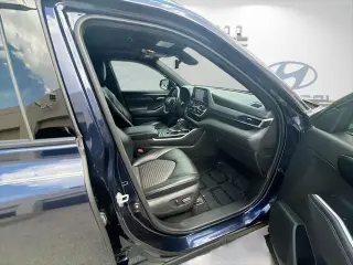 Toyota Highlander 2021 XSE 4dr SUV