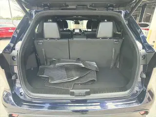 Toyota Highlander 2021 XSE 4dr SUV