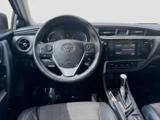 Toyota Corolla 2017 SE 4dr Sedan 6M
