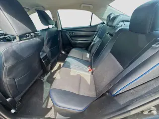 Toyota Corolla 2017 SE 4dr Sedan 6M