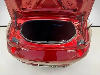 Mazda MX-5 Miata 2021 Grand Touring 2dr Convertible 6A