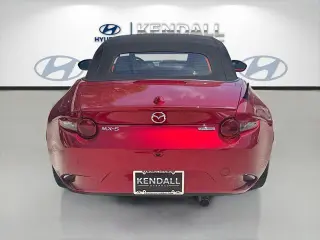 Mazda MX-5 Miata 2021 Grand Touring 2dr Convertible 6A