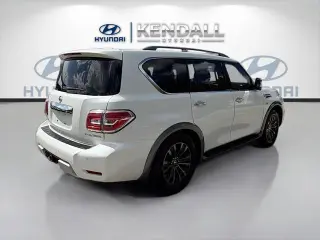 Nissan Armada 2017 4x2 Platinum 4dr SUV