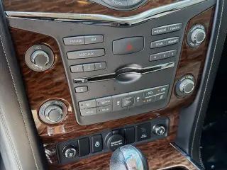Nissan Armada 2017 4x2 Platinum 4dr SUV