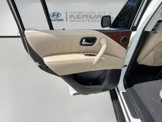 Nissan Armada 2017 4x2 Platinum 4dr SUV