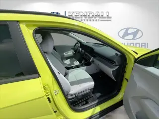 Hyundai KONA 2024 SEL 4dr Crossover