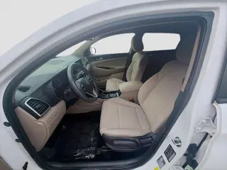 Hyundai TUCSON 2021 SE 4dr SUV