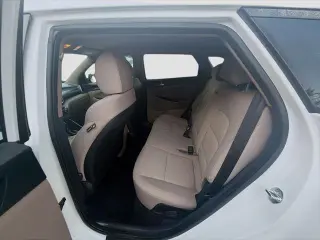 Hyundai TUCSON 2021 SE 4dr SUV