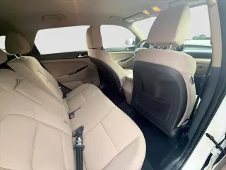 Hyundai TUCSON 2021 SE 4dr SUV