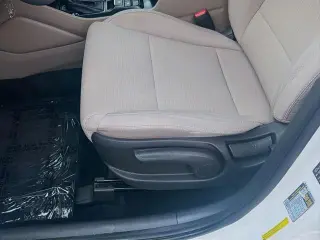 Hyundai TUCSON 2021 SE 4dr SUV