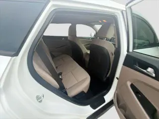 Hyundai TUCSON 2021 SE 4dr SUV