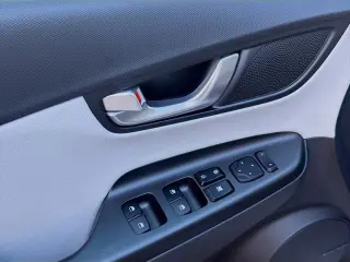 Hyundai KONA 2022 Limited 4dr Crossover