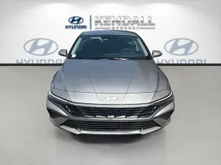 Hyundai ELANTRA 2025 SE 4dr Sedan