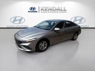 Hyundai ELANTRA 2025 SE 4dr Sedan
