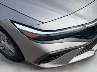 Hyundai ELANTRA 2025 SE 4dr Sedan