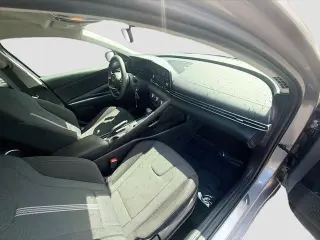 Hyundai ELANTRA 2025 SE 4dr Sedan