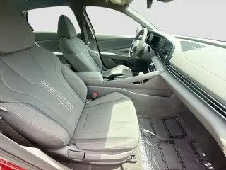 Hyundai ELANTRA 2026 SEL Sport 4dr Sedan