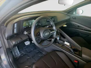 Hyundai ELANTRA 2026 SEL Sport 4dr Sedan