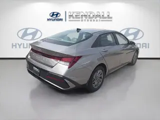 Hyundai ELANTRA 2024 SEL 4dr Sedan