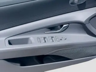 Hyundai ELANTRA 2024 SEL 4dr Sedan