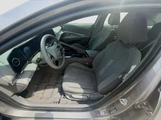 Hyundai ELANTRA 2024 SEL 4dr Sedan