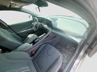 Hyundai ELANTRA 2024 SEL 4dr Sedan
