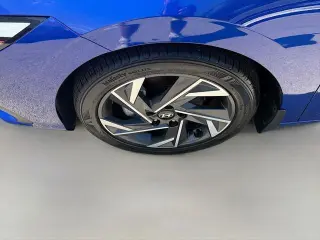 Hyundai ELANTRA 2025 SEL Sport 4dr Sedan