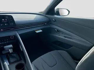 Hyundai ELANTRA 2026 SEL Sport 4dr Sedan