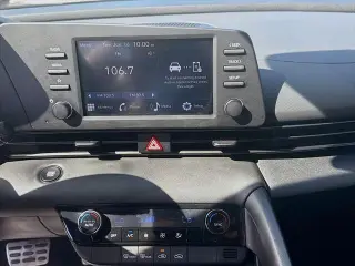 Hyundai ELANTRA 2025 SEL Sport 4dr Sedan