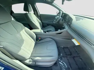 Hyundai ELANTRA 2026 SEL Sport 4dr Sedan