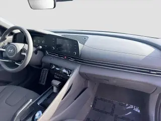 Hyundai ELANTRA 2026 SEL Sport 4dr Sedan