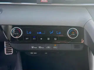 Hyundai ELANTRA 2026 SEL Sport 4dr Sedan