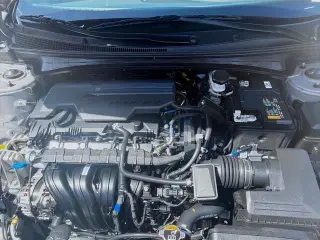 Hyundai ELANTRA 2026 SEL Sport Premium 4dr Sedan