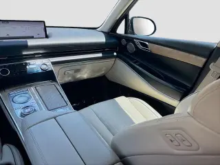 Genesis GV80 2022 AWD 2.5T 4dr SUV
