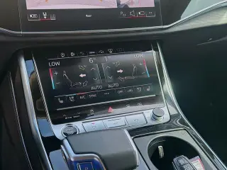 Audi Q8 2023 AWD quattro Prestige 55 TFSI 4dr SUV