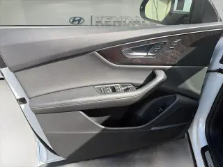 Audi Q8 2023 AWD quattro Prestige 55 TFSI 4dr SUV