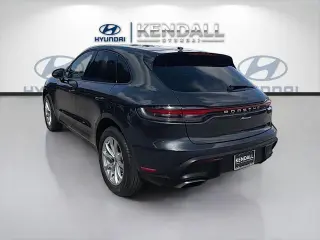 Porsche Macan 2023 AWD 4dr SUV
