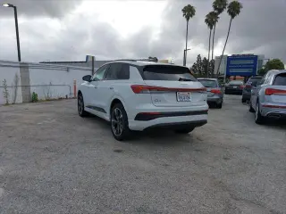 Audi Q4 e-tron 2023 AWD quattro Premium 50 4dr SUV