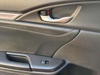 Honda Civic 2019 Touring 4dr Sedan