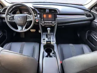 Honda Civic 2019 Touring 4dr Sedan