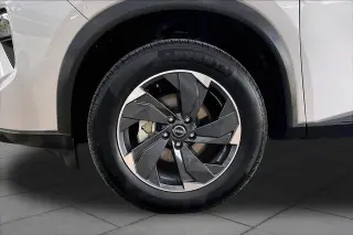 Nissan Rogue 2025 SV 4dr Crossover