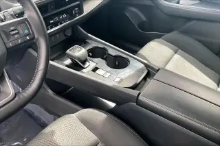 Nissan Rogue 2025 SV 4dr Crossover