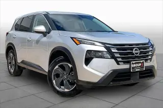 Nissan Rogue 2025 SV 4dr Crossover